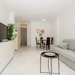 Apartment, Close To Beaches, Restaurants And Supermarkets, In Urb. Park Beach, Elviria