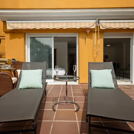 Apartment, Close To Beaches, Restaurants And Supermarkets, In Urb. Park Beach, Elviria