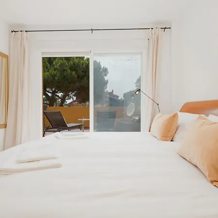 Appartement Apartment, Close To Beaches, Restaurants And Supermarkets, In Urb. Park Beach, Elviria Marbella