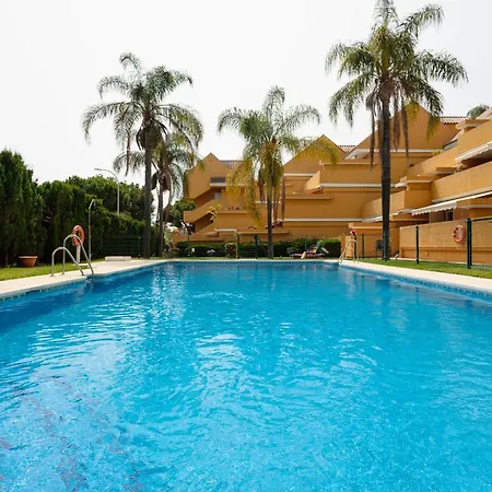Apartment, Close To Beaches, Restaurants And Supermarkets, In Urb. Park Beach, Elviria