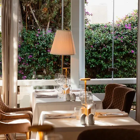 Apartment, Close To Beaches, Restaurants And Supermarkets, In Urb. Park Beach, Elviria * Marbella